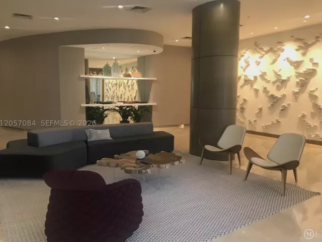 1-bedroom condo for rent in Bal Harbour - 10275 Collins Ave 215 - MondialRealty