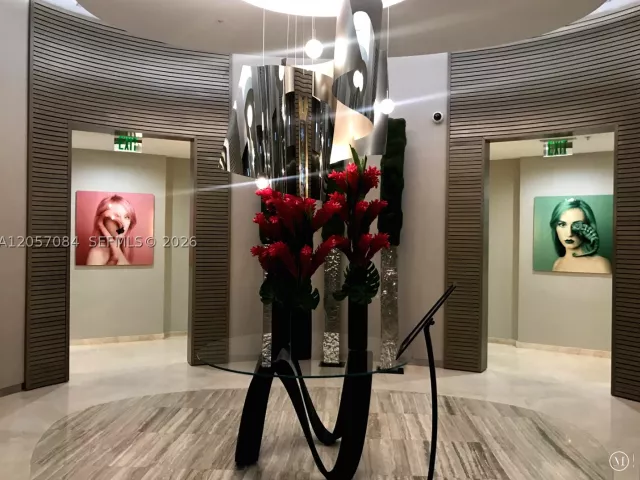 1-bedroom condo for rent in Bal Harbour - 10275 Collins Ave 215 - MondialRealty