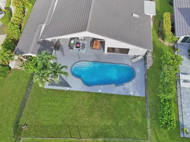 3-bedroom home for sale in Boca Raton - 10875 Boca Woods Lane - MondialRealty