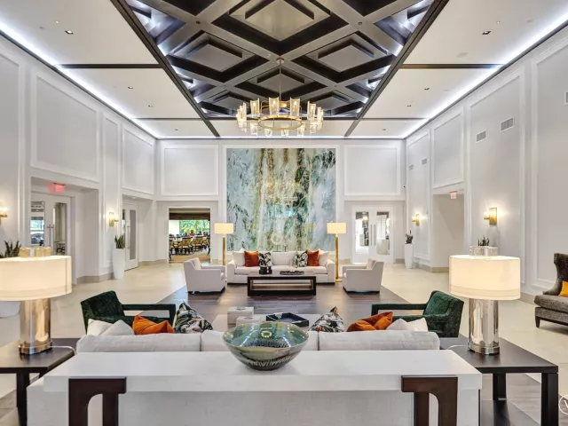 3-bedroom home for sale in Boca Raton - 10875 Boca Woods Lane - MondialRealty