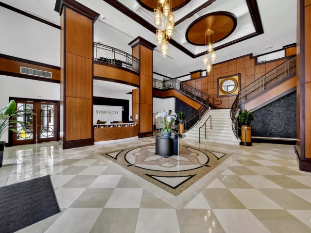 2-bedroom condo for sale in Fort Lauderdale - 610 W LAS OLAS Boulevard 1118N - MondialRealty