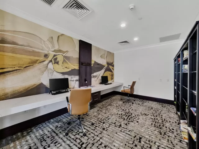 2-bedroom condo for sale in Fort Lauderdale - 610 W LAS OLAS Boulevard 1118N - MondialRealty