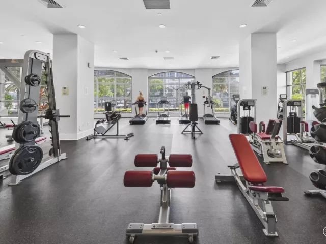 2-bedroom condo for sale in Fort Lauderdale - 610 W LAS OLAS Boulevard 1118N - MondialRealty