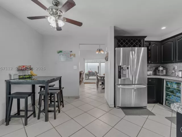 4-bedroom home for sale in Miami - 14316 SW 159th Ter - MondialRealty