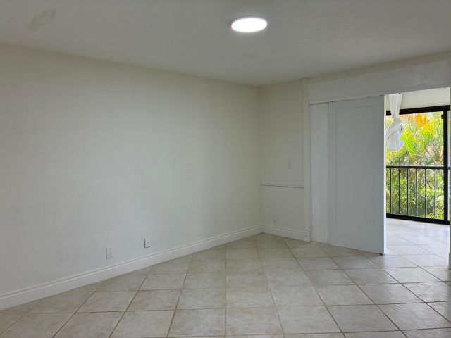 3-bedroom home for rent in Boca Raton - 7895 LA MIRADA Drive - MondialRealty