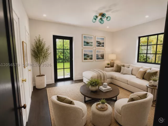 2-bedroom home for sale in Coral Gables - 1213 Aguila Ave - MondialRealty