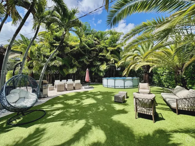 3-bedroom home for rent in Miami - 1800 SW 5th Ave n/a - MondialRealty