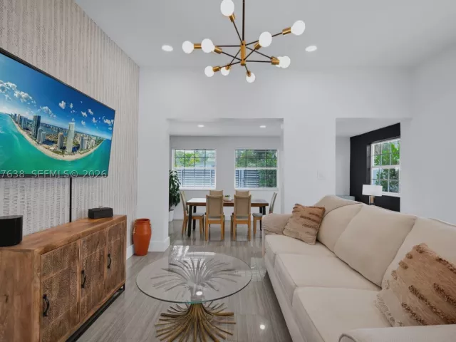 3-bedroom home for rent in Miami - 1800 SW 5th Ave n/a - MondialRealty