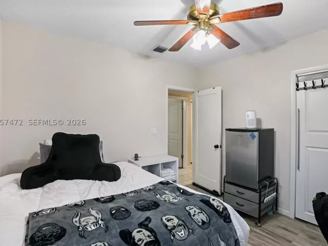 3-bedroom home for rent in Homestead - 44 NW 19th St 1 - MondialRealty