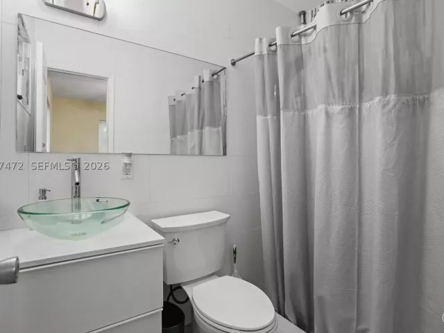 3-bedroom home for rent in Homestead - 44 NW 19th St 1 - MondialRealty