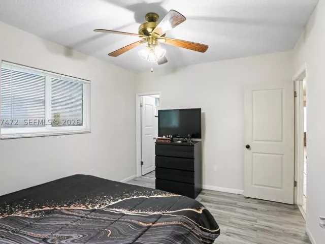 3-bedroom home for rent in Homestead - 44 NW 19th St 1 - MondialRealty