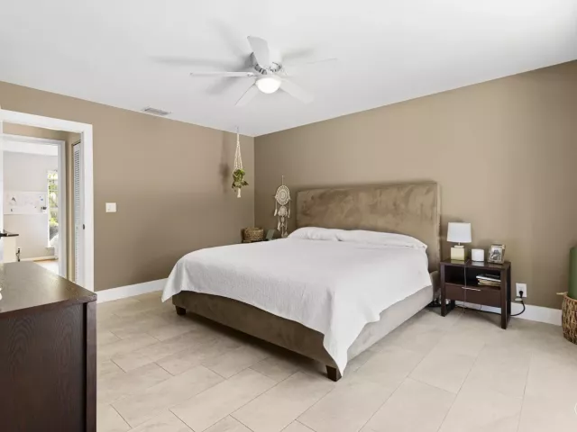 3-bedroom home for rent in Boca Raton - 4114 BAY LAUREL Way - MondialRealty