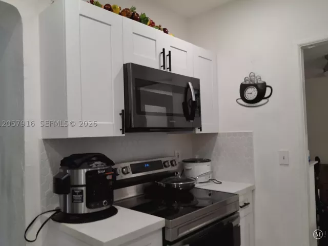 4-bedroom home for sale in Miami Gardens - 18045 NW 2nd Pl - MondialRealty