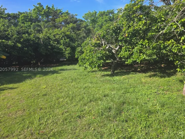 3-bedroom home for rent in Miami - 18391 SW 204th St - MondialRealty