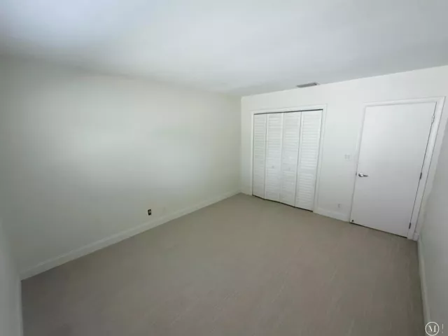 3-bedroom home for sale in Pompano Beach - 2648 NE 9TH Street - MondialRealty