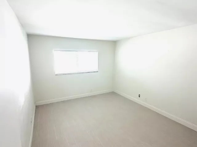 3-bedroom home for sale in Pompano Beach - 2648 NE 9TH Street - MondialRealty