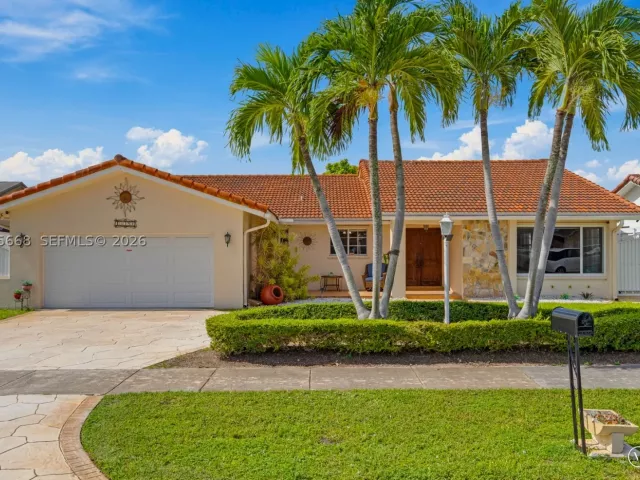 4-bedroom home for sale in Miami - 13390 SW 1st St - MondialRealty