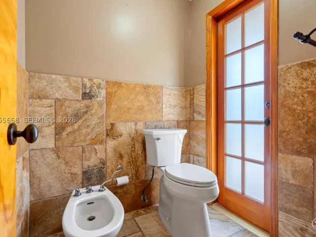 4-bedroom home for sale in Miami - 13390 SW 1st St - MondialRealty