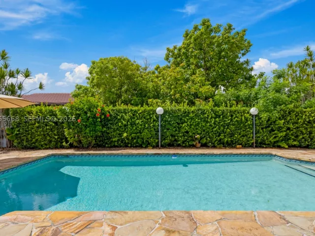 4-bedroom home for sale in Miami - 13390 SW 1st St - MondialRealty