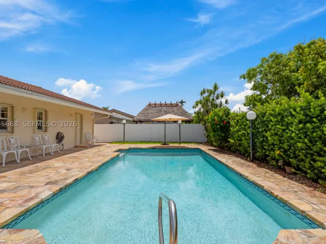 4-bedroom home for sale in Miami - 13390 SW 1st St - MondialRealty
