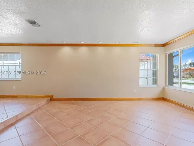 4-bedroom home for sale in Miami - 13390 SW 1st St - MondialRealty