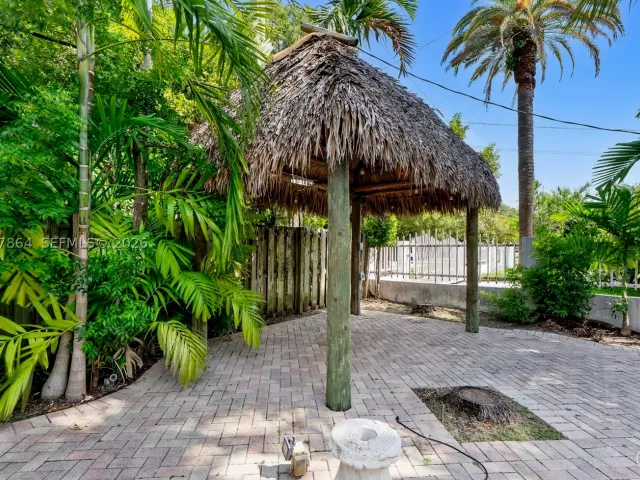 3-bedroom home for rent in Miami Beach - 4445 N Michigan Ave - MondialRealty