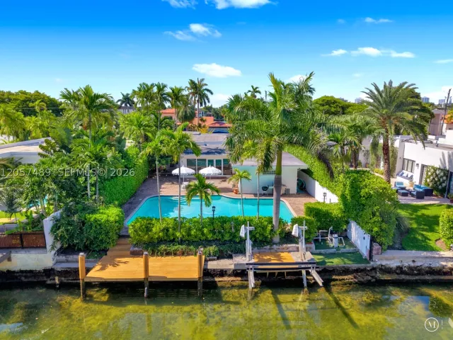 4-bedroom home for sale in Miami Beach - 1777 Daytonia Rd - MondialRealty