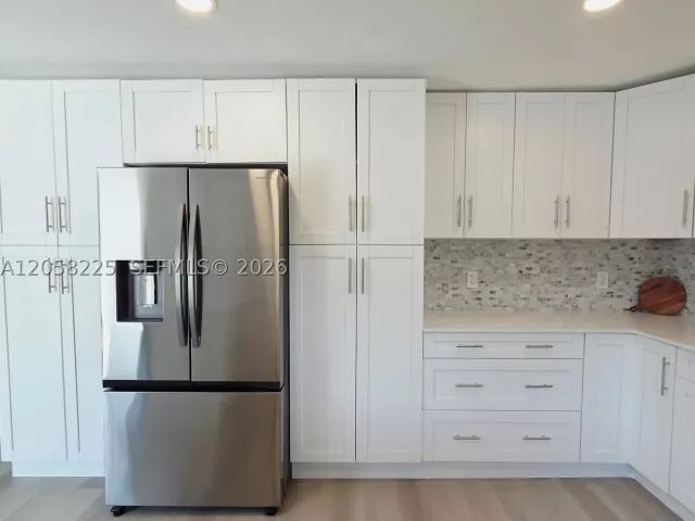 3-bedroom home for sale in Pompano Beach - 601 NE 1st St - MondialRealty