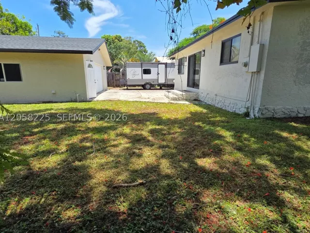 3-bedroom home for sale in Pompano Beach - 601 NE 1st St - MondialRealty