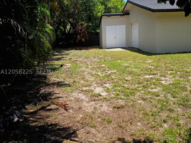3-bedroom home for sale in Pompano Beach - 601 NE 1st St - MondialRealty