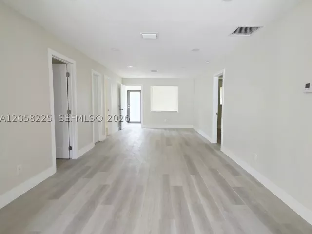 3-bedroom home for sale in Pompano Beach - 601 NE 1st St - MondialRealty