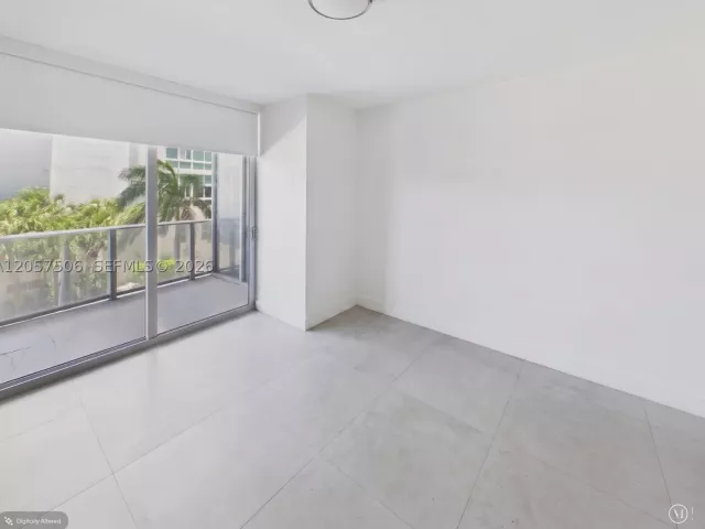 1-bedroom condo for sale in Miami - 488 NE 18th St 203 - MondialRealty