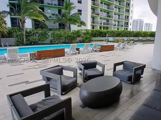 1-bedroom condo for sale in Miami - 488 NE 18th St 203 - MondialRealty