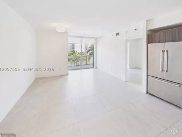1-bedroom condo for sale in Miami - 488 NE 18th St 203 - MondialRealty