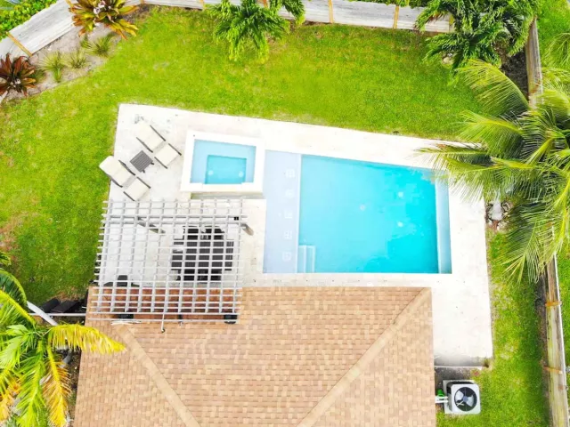2-bedroom home for rent in Delray Beach - 922 Turner Road - MondialRealty