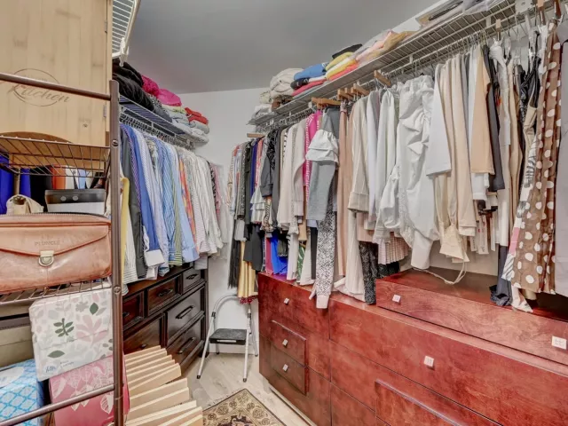 3-bedroom condo for sale in Hallandale Beach - 300 Three Islands Boulevard 101 - MondialRealty