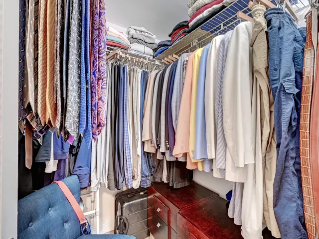 3-bedroom condo for sale in Hallandale Beach - 300 Three Islands Boulevard 101 - MondialRealty