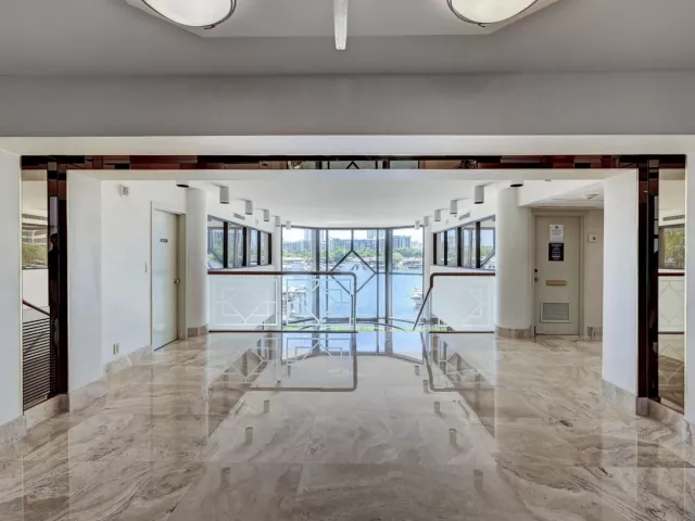 3-bedroom condo for sale in Hallandale Beach - 300 Three Islands Boulevard 101 - MondialRealty