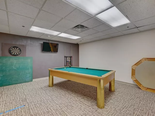 3-bedroom condo for sale in Hallandale Beach - 300 Three Islands Boulevard 101 - MondialRealty