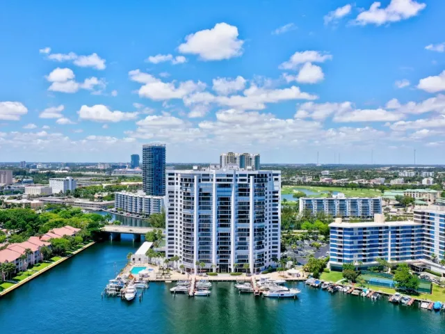3-bedroom condo for sale in Hallandale Beach - 300 Three Islands Boulevard 101 - MondialRealty