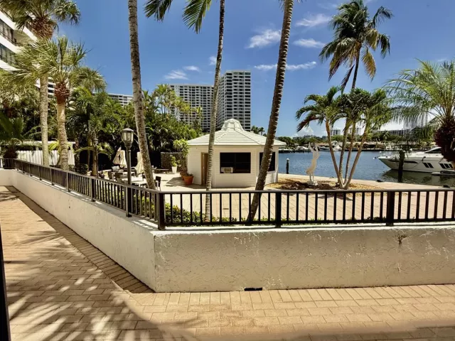 3-bedroom condo for sale in Hallandale Beach - 300 Three Islands Boulevard 101 - MondialRealty