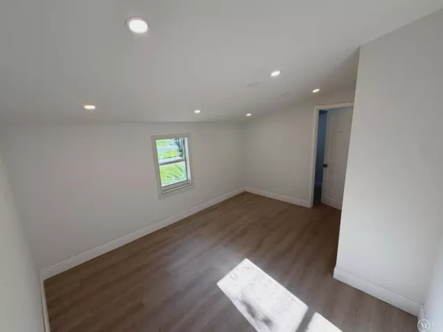 5-bedroom home for sale in West Palm Beach - 912 MONTEGO Drive - MondialRealty