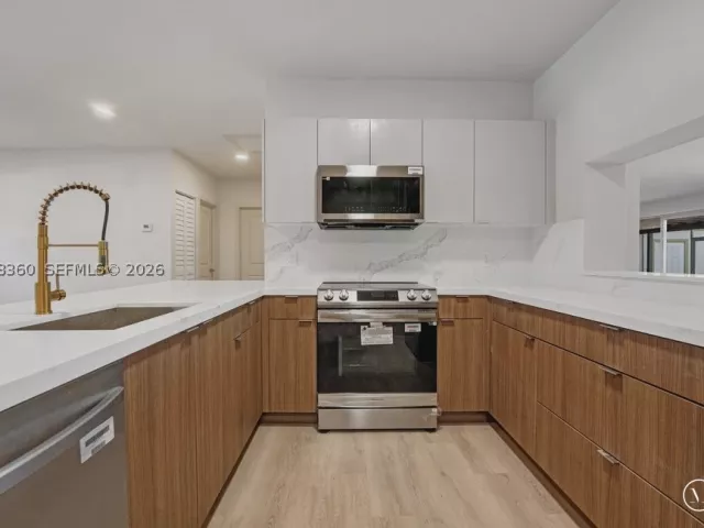3-bedroom home for sale in Miami - 450 NW 140th St - MondialRealty