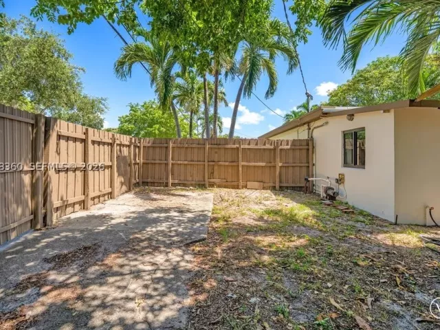 3-bedroom home for sale in Miami - 450 NW 140th St - MondialRealty