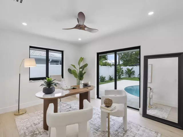 3-bedroom home for sale in Fort Lauderdale - 6011 NE 19th Avenue - MondialRealty