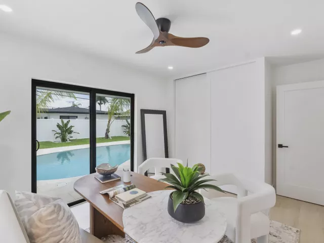 3-bedroom home for sale in Fort Lauderdale - 6011 NE 19th Avenue - MondialRealty