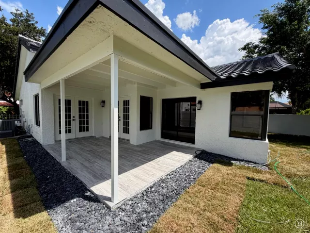 3-bedroom home for sale in Boca Raton - 10688 San Bernardino Way - MondialRealty