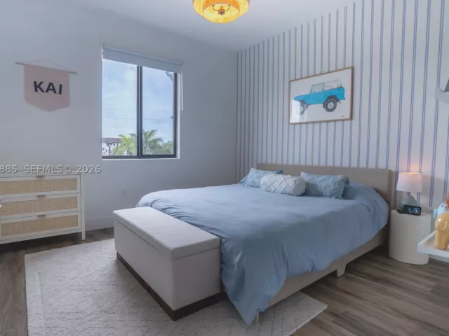 3-bedroom home for sale in Miami - 13636 SW 157th Ct - MondialRealty