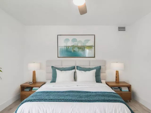 3-bedroom home for sale in Boca Raton - 218 GLOUCHESTER Street - MondialRealty