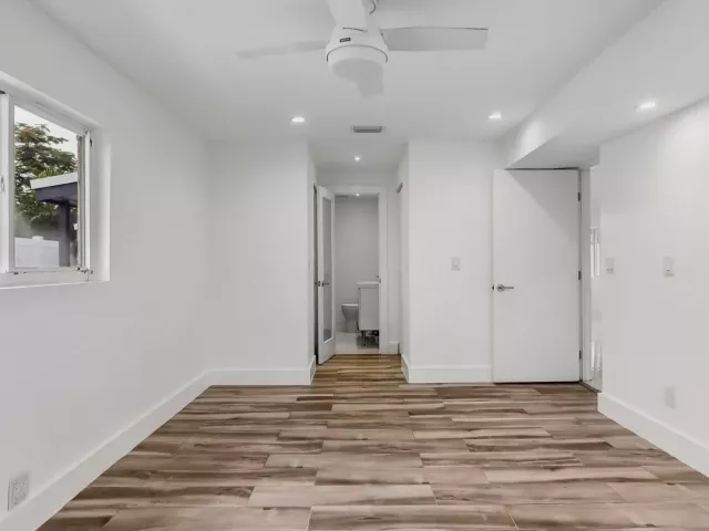 3-bedroom home for sale in Boca Raton - 218 GLOUCHESTER Street - MondialRealty